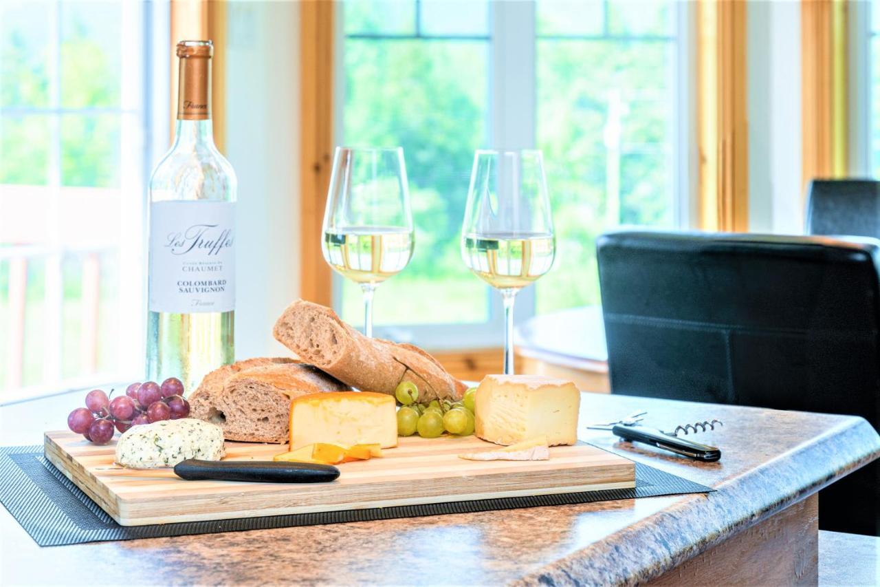 Maison Accueillante - Spa, Fleuve Et Montagnes! 프티트-리비에르-생-프랑수아 외부 사진